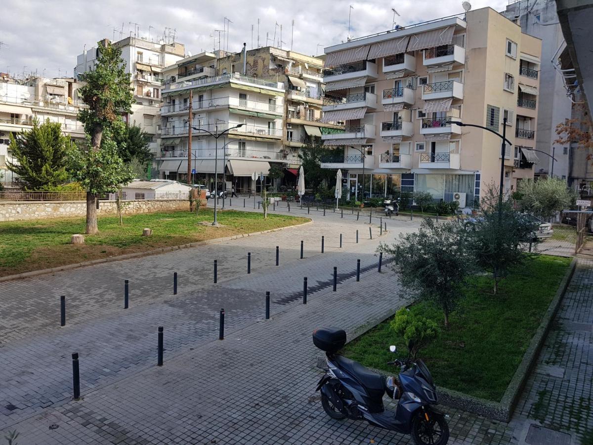 Spacetwo "Downtown Chill" By #Gimispace Lux Apt Tesalonika Bagian luar foto