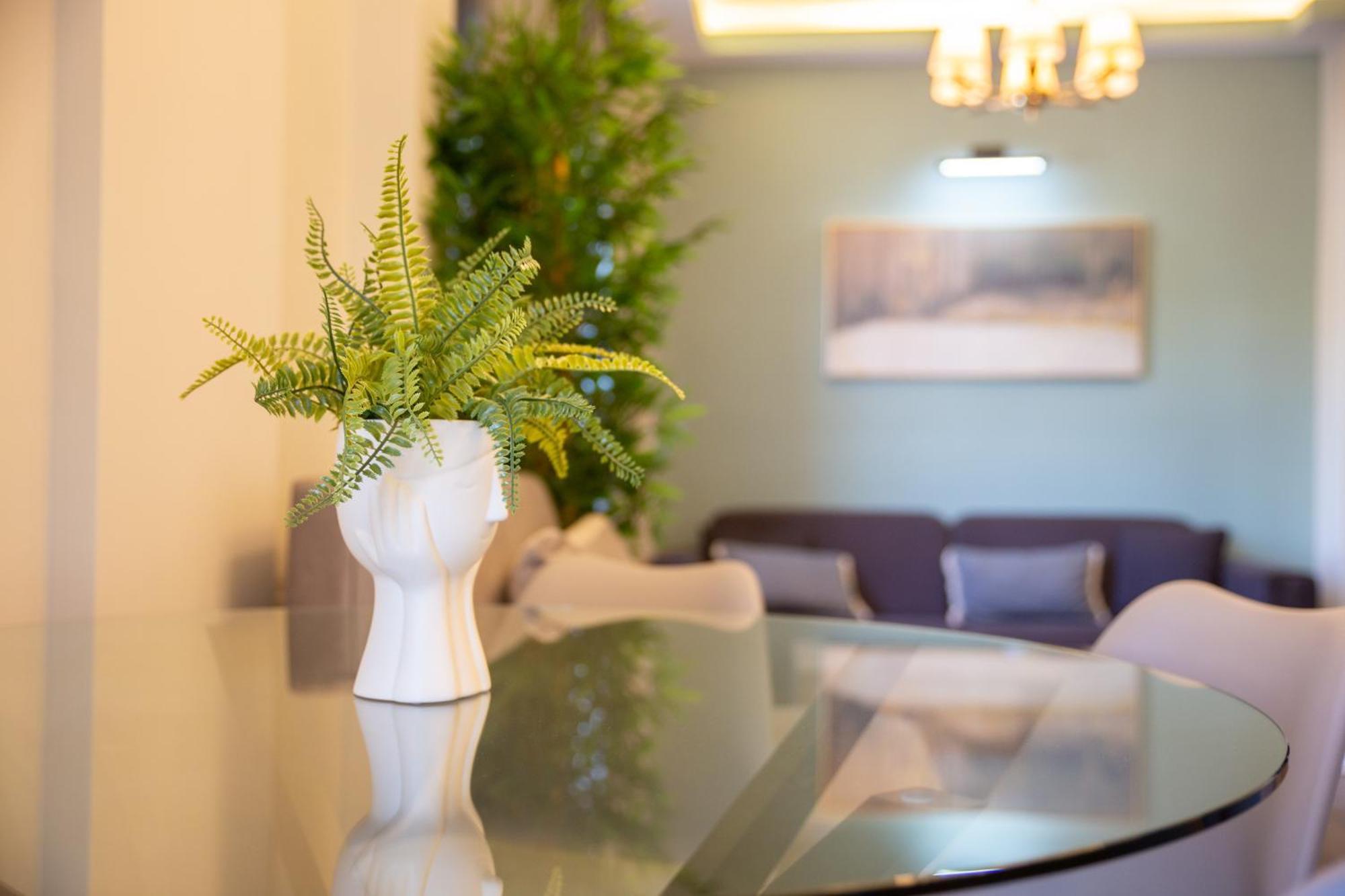 Spacetwo "Downtown Chill" By #Gimispace Lux Apt Tesalonika Bagian luar foto